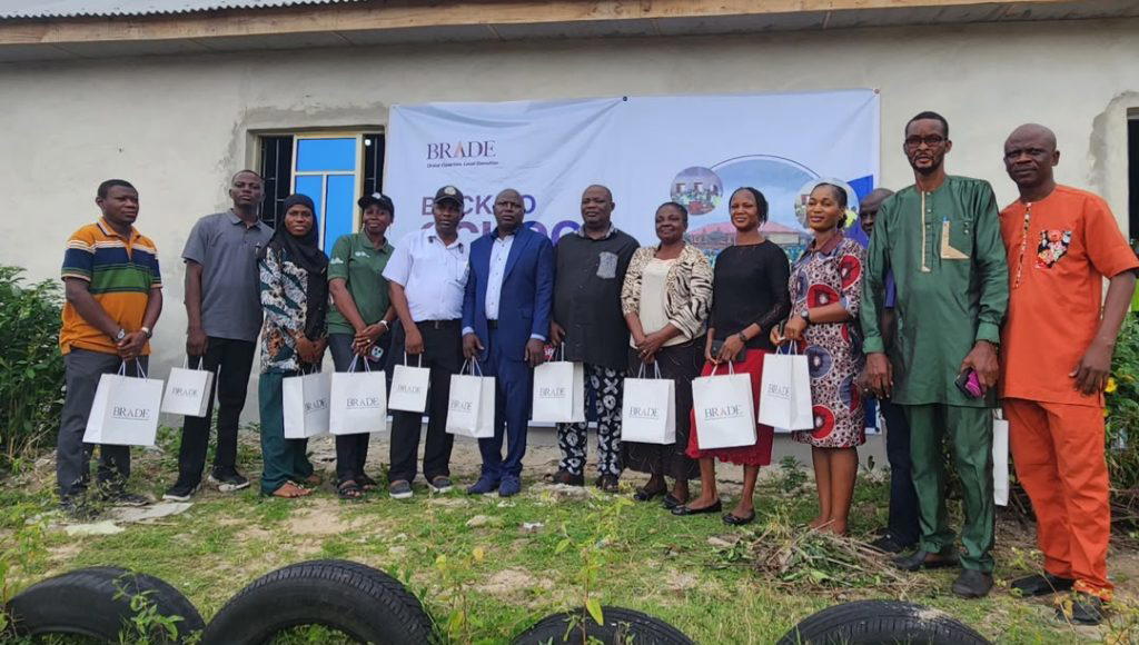 BRADE Supports 400 Students, 17 Teachers in Magbon Segun School Outreach