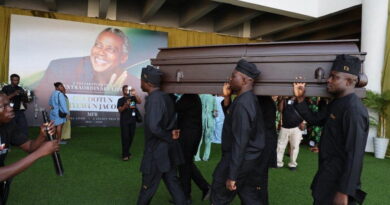 Video: Hamzat, Lagos First Lady, Amosun, others attend Olu Jacobs’ funeral