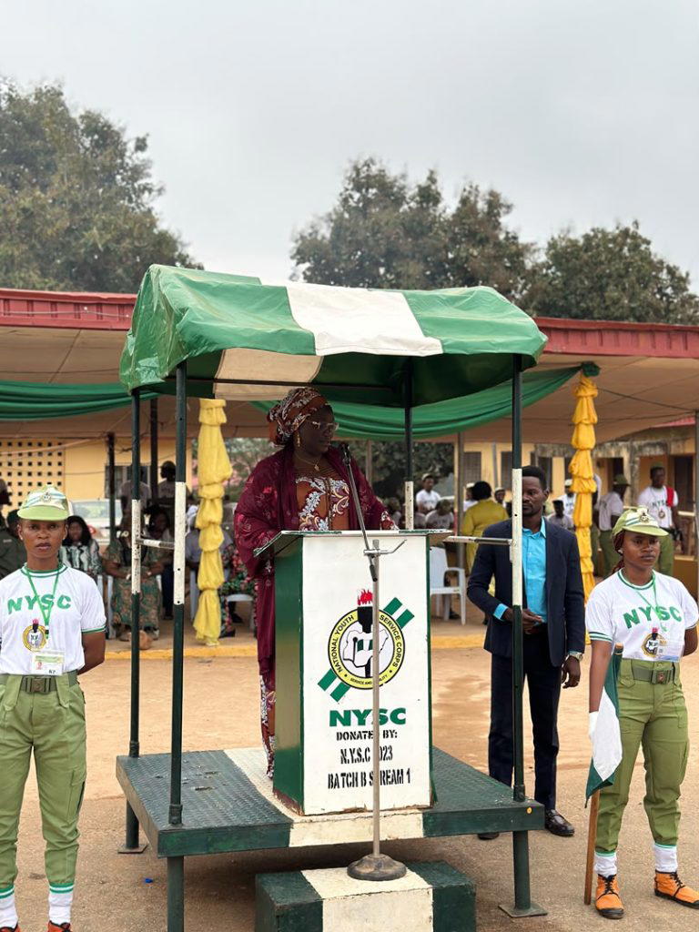 Shun partisan politics, Aiyedatiwa tells Ondo corps members