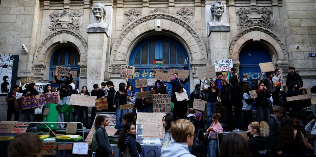Hundreds of French high schools shut as teen protests escalate