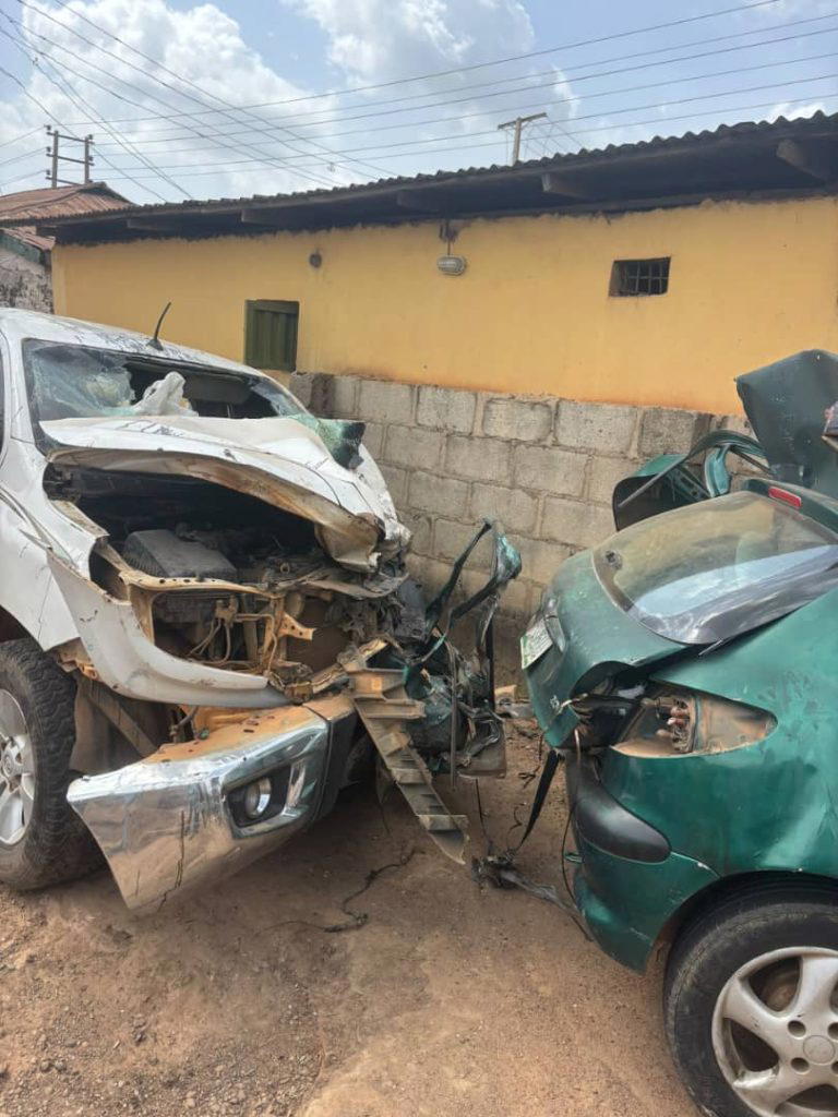 4 students, one lady killed in Niger governor’s convoy road crash