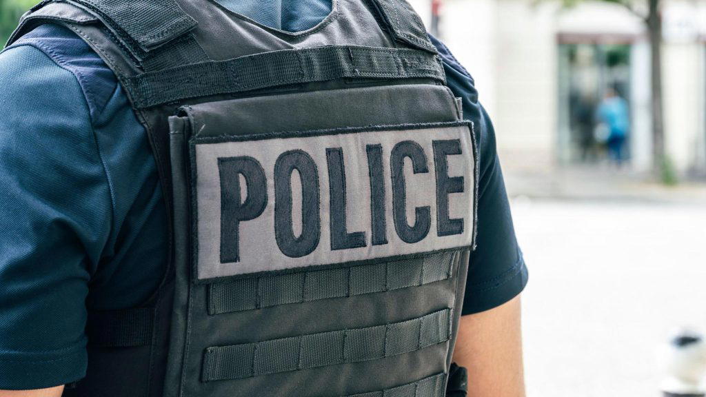 US gunman shoots dead 7 relatives, family friend